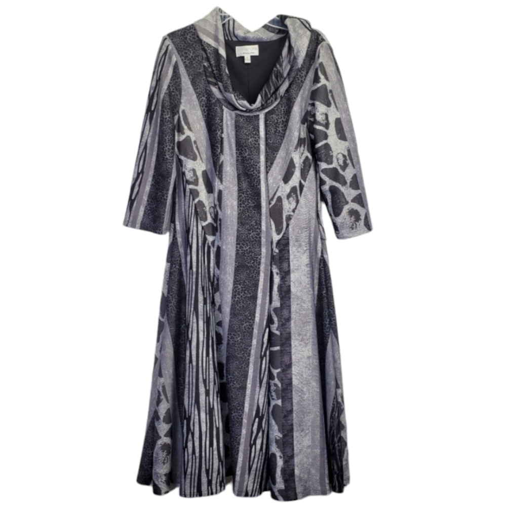 Signature by Robbie Bee Women Midi/Fit & Flare Dress Animal Print Size M